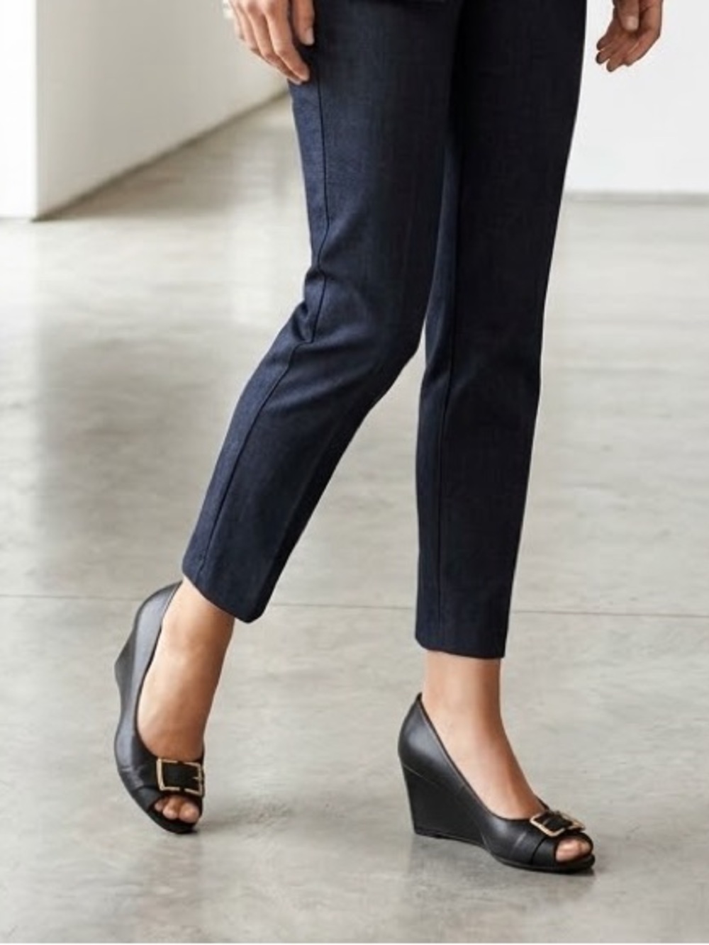 Naturalizer Peep-Toe Wedge 8W
